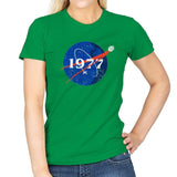 1977 - Womens T-Shirts RIPT Apparel Small / Irish Green
