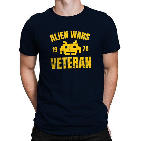 Alien Wars Veteran - Mens Premium T-Shirts RIPT Apparel Small / Midnight Navy