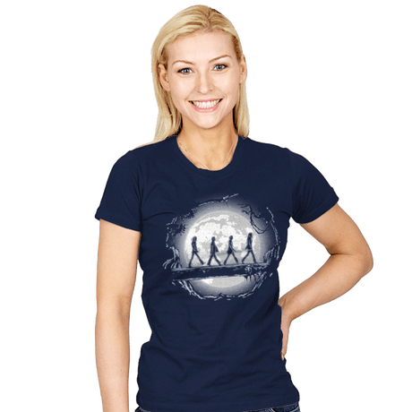 All You Need is Hakuna Matata - Womens T-Shirts RIPT Apparel