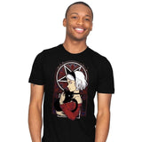 Chilling Teen Witch - Mens T-Shirts RIPT Apparel Small / Black
