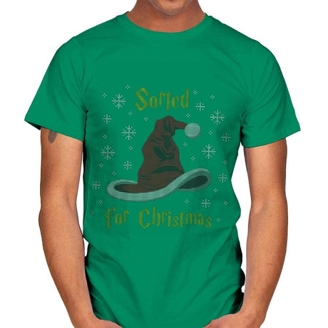 Christmas Sorting Hat - Ugly Holiday - Mens T-Shirts RIPT Apparel Small / Kelly Green