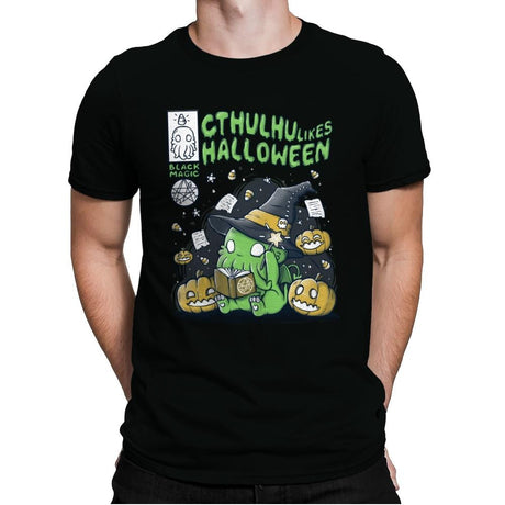 Cthulhu Likes Halloween - Anytime - Mens Premium T-Shirts RIPT Apparel Small / Black