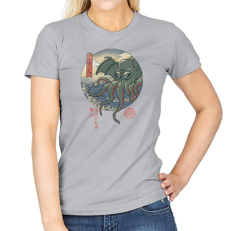 Cthulhu Ukiyo-e - Womens T-Shirts RIPT Apparel Small / Sport Grey