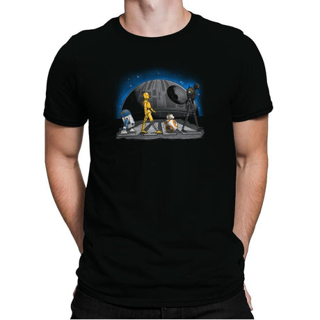 Droid Road Exclusive - Mens Premium T-Shirts RIPT Apparel Small / Black