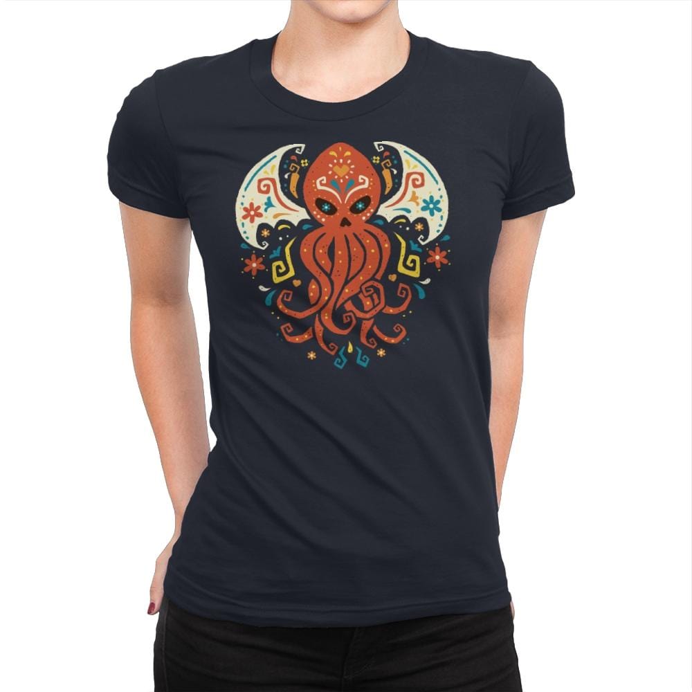 El dia del Cthulhu - Womens Premium T-Shirts RIPT Apparel Small / Midnight Navy