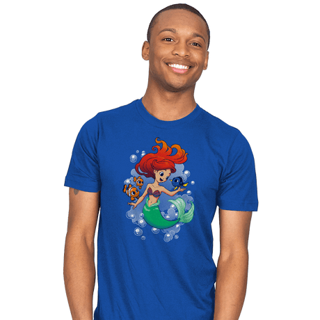 Finding Friends - Mens T-Shirts RIPT Apparel