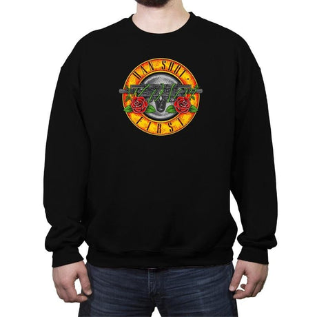 Han N' Roses - Crew Neck Sweatshirt Crew Neck Sweatshirt RIPT Apparel