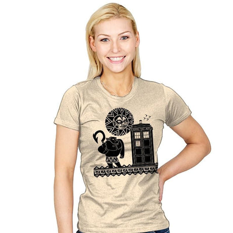 Maui Meets The Doctor - Womens T-Shirts RIPT Apparel