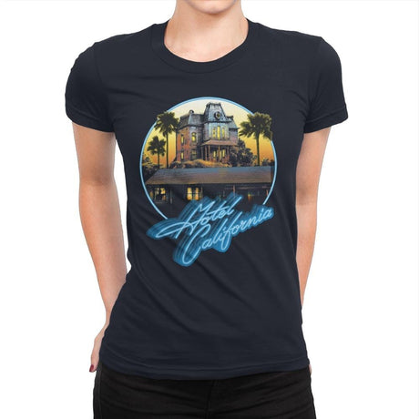 MOTEL CALIFORNIA - Womens Premium T-Shirts RIPT Apparel Small / Midnight Navy