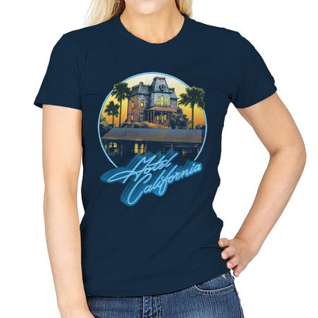 MOTEL CALIFORNIA - Womens T-Shirts RIPT Apparel Small / Navy