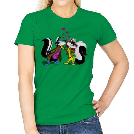No Kissing - Womens T-Shirts RIPT Apparel Small / Irish Green