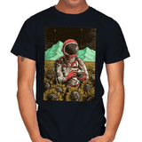 Outer Space Man - Mens T-Shirts RIPT Apparel Small / Black