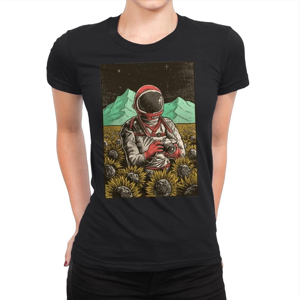 Outer Space Man - Womens Premium T-Shirts RIPT Apparel Small / Black