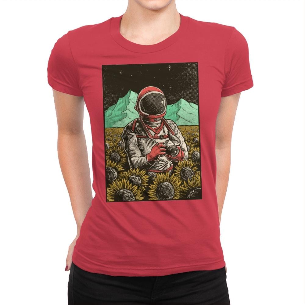 Outer Space Man - Womens Premium T-Shirts RIPT Apparel Small / Red