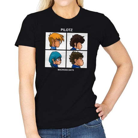 Pilotz - Womens T-Shirts RIPT Apparel Small / Black