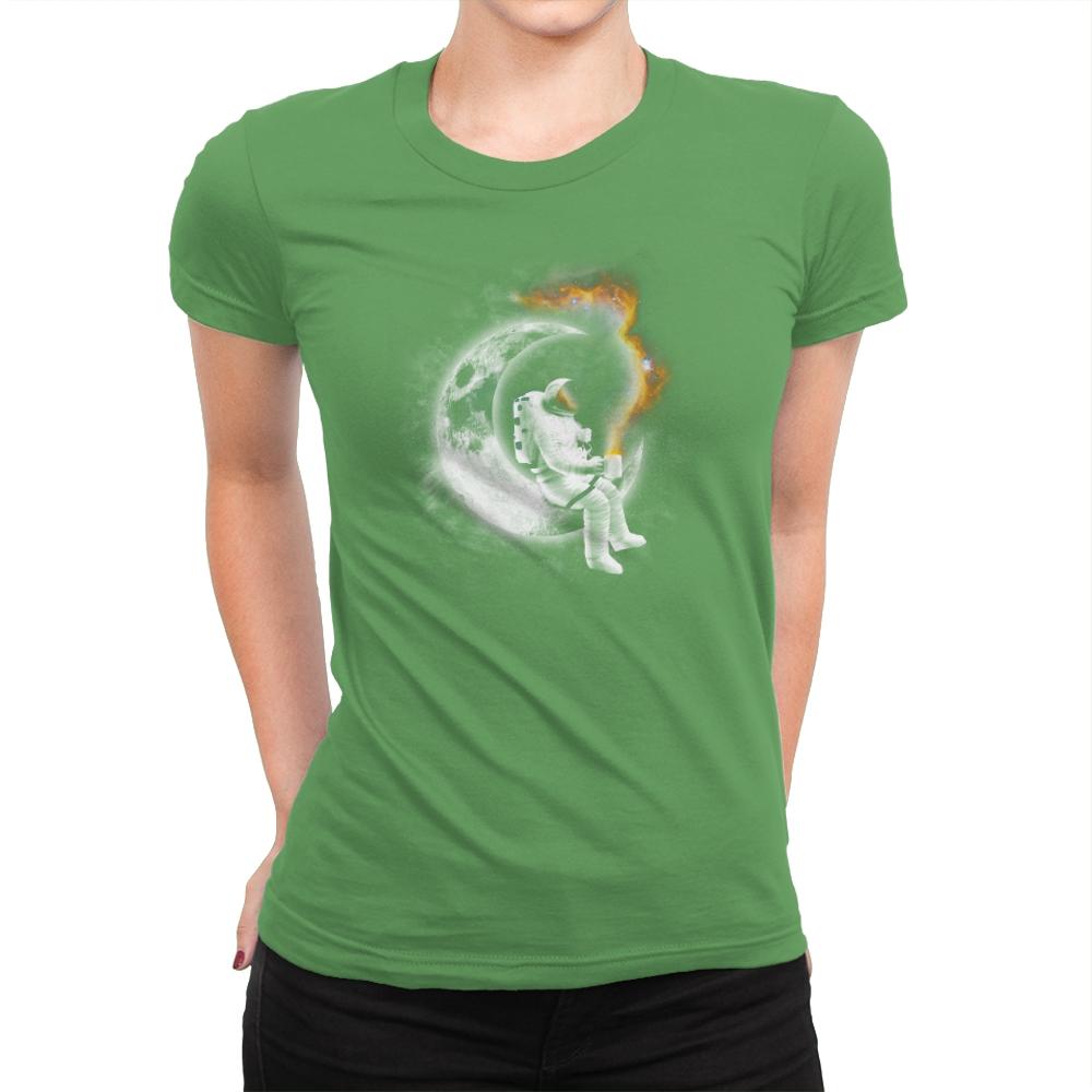 Space Coffee Break - Womens Premium T-Shirts RIPT Apparel Small / Kelly