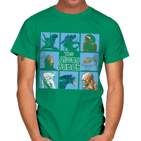 The Aliens Bunch - Mens T-Shirts RIPT Apparel Small / Kelly Green