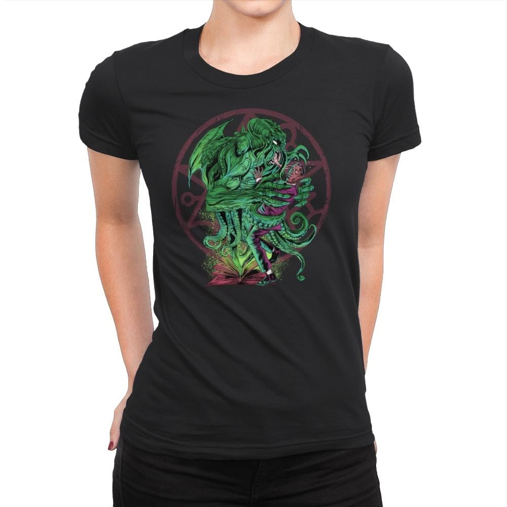 The Great Old Ones Kiss - Womens Premium T-Shirts RIPT Apparel Small / Black