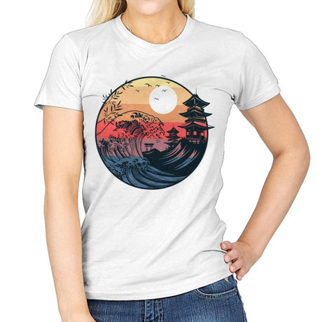 The Great Wave - Womens T-Shirts RIPT Apparel Small / White