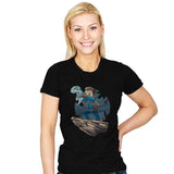 The Raptor King - Womens T-Shirts RIPT Apparel Small / Black