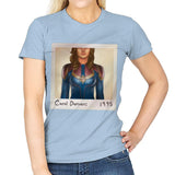 Vers 1995 - Womens T-Shirts RIPT Apparel Small / Light Blue