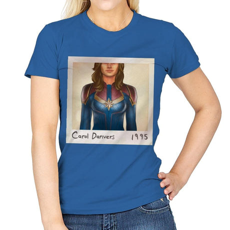 Vers 1995 - Womens T-Shirts RIPT Apparel Small / Royal