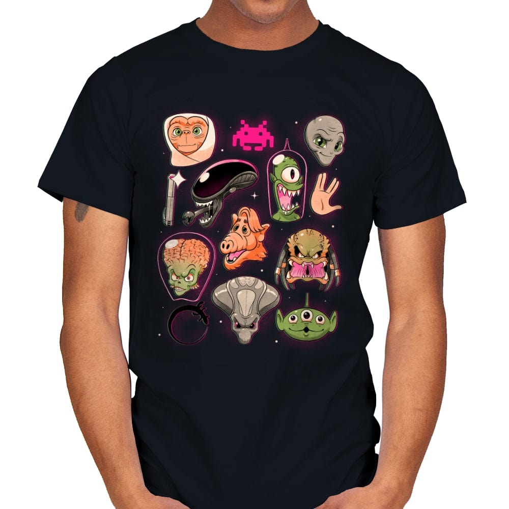 We Love Aliens  - Mens T-Shirts RIPT Apparel Small / Black