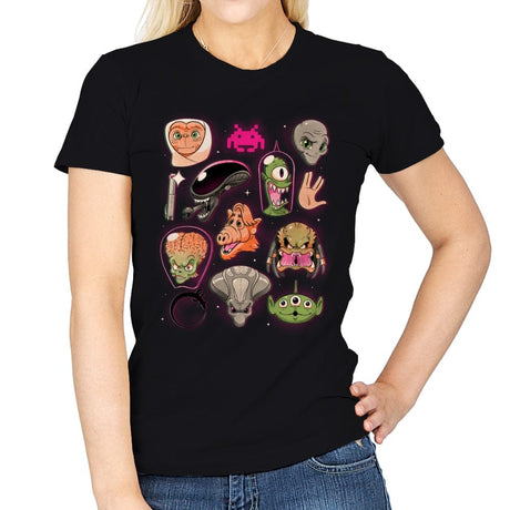 We Love Aliens  - Womens T-Shirts RIPT Apparel Small / Black