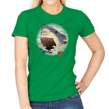 White Shark Attack! - Womens T-Shirts RIPT Apparel Small / Irish Green