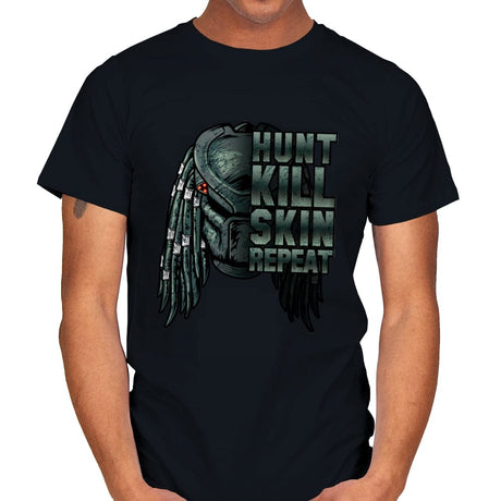 Yautja's Motto - Mens T-Shirts RIPT Apparel Small / Black